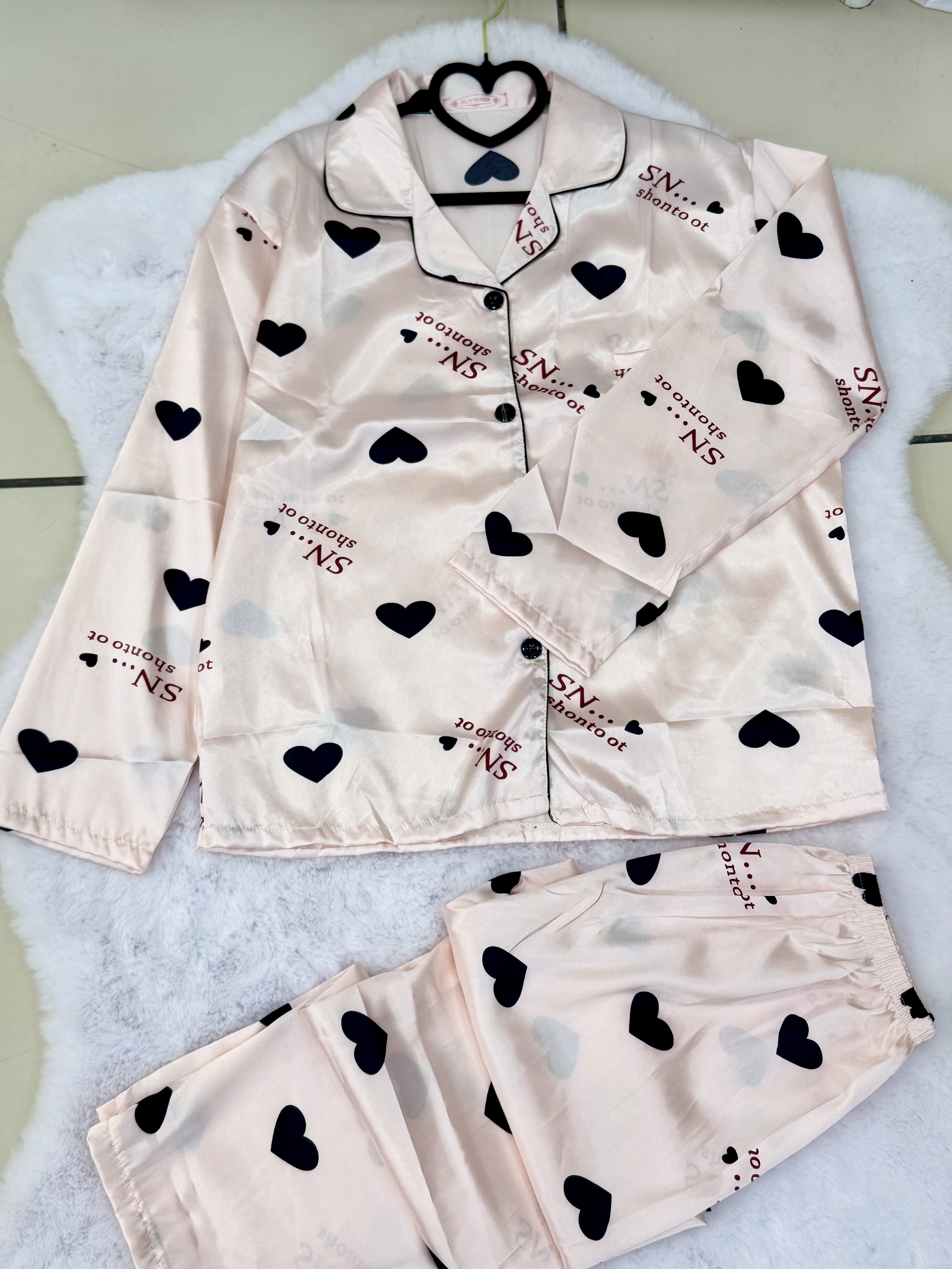 Pyjama satain