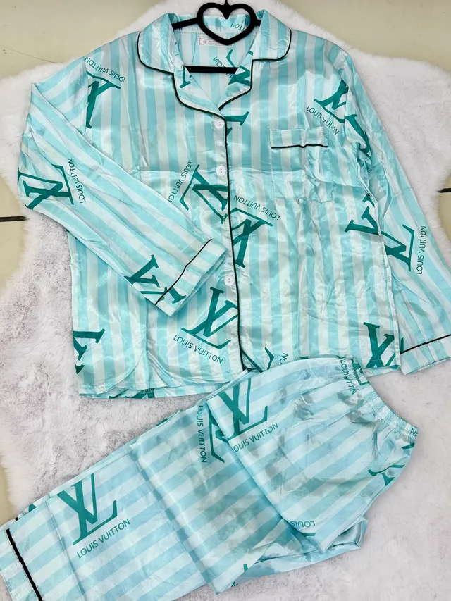 Pyjama satain