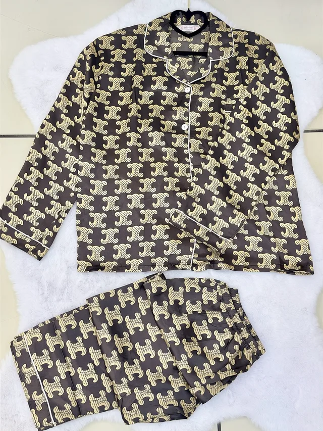 Pyjama_satain_fendi